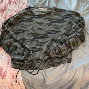 Army print top